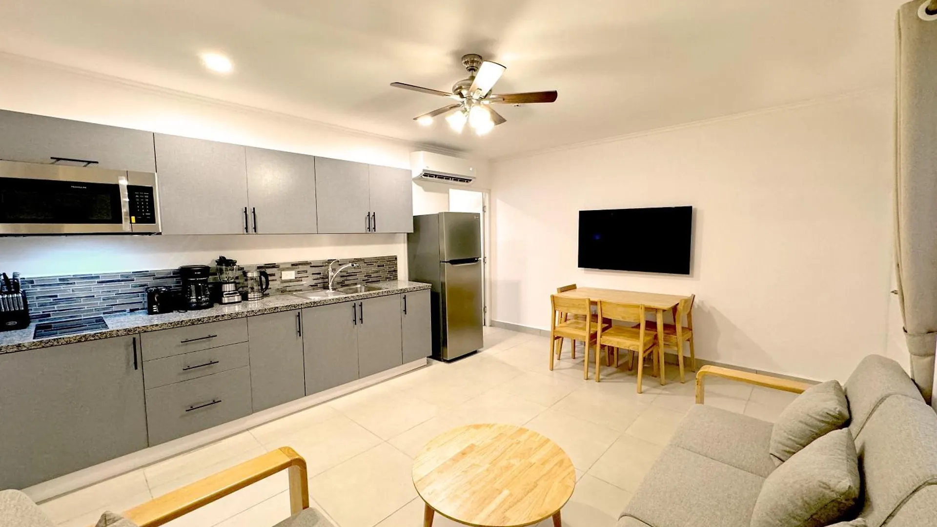 Bon Bini Suites 奥拉涅斯塔德 酒店